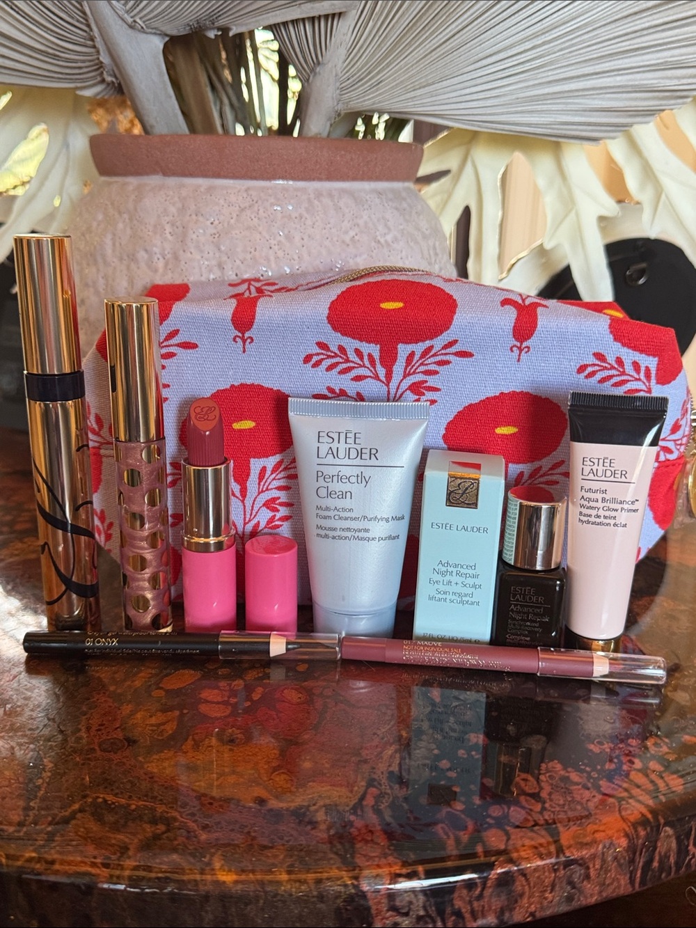 Estee Lauder 10 Pc Makeup & Skincare Set
